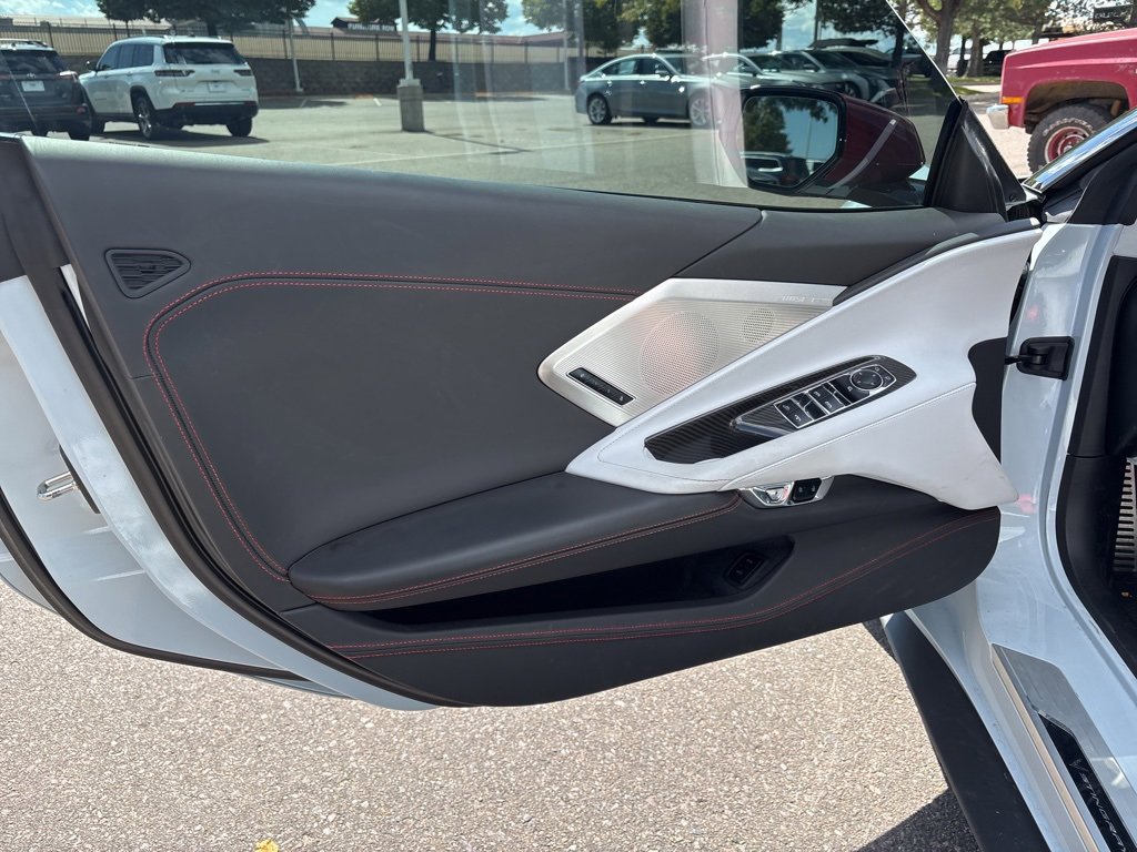 2023 Chevrolet Corvette Stingray 3LT photo 9