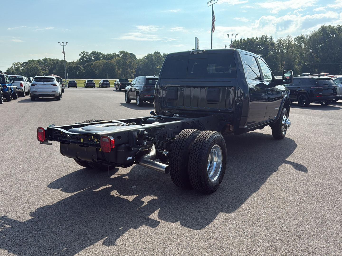 2026 Ram 3500 Big Horn photo 11