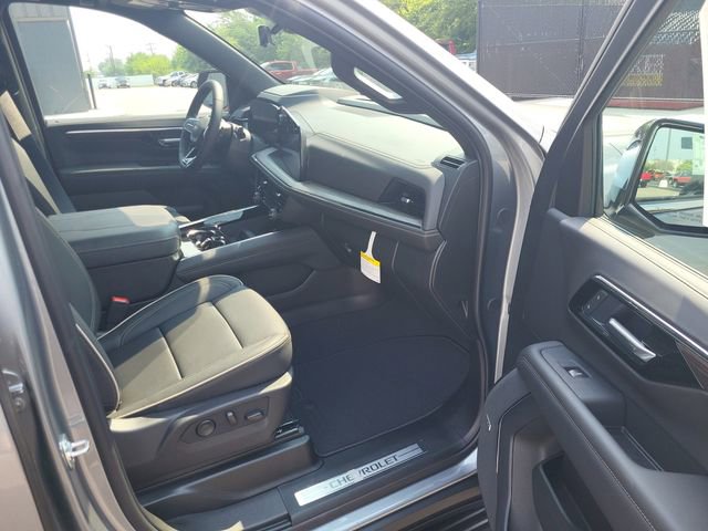 2025 Chevrolet Tahoe Premier photo 25