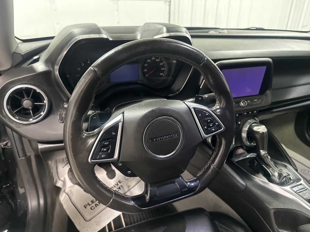 2019 Chevrolet Camaro 1LT photo 15