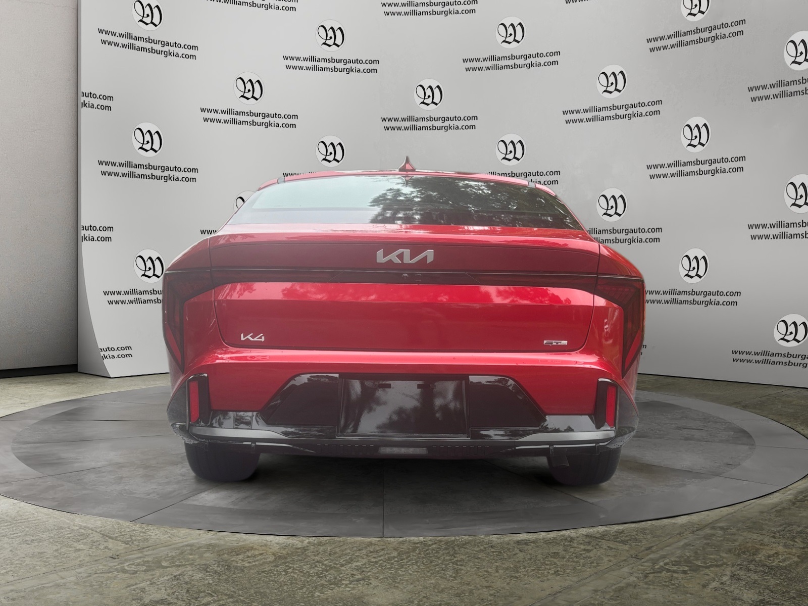 2025 Kia K4 GT-Line photo 4