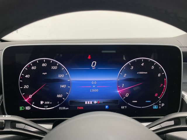 2024 Mercedes Benz GLC 300 photo 2