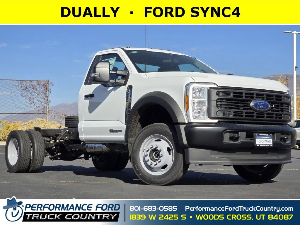 2026 Ford F-550 Super Duty Chassis Cab XL's photo