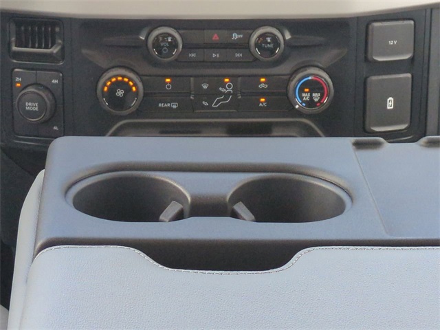 2026 Ford F-350 photo 17