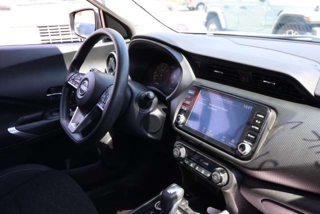2022 Nissan Kicks SV photo 17