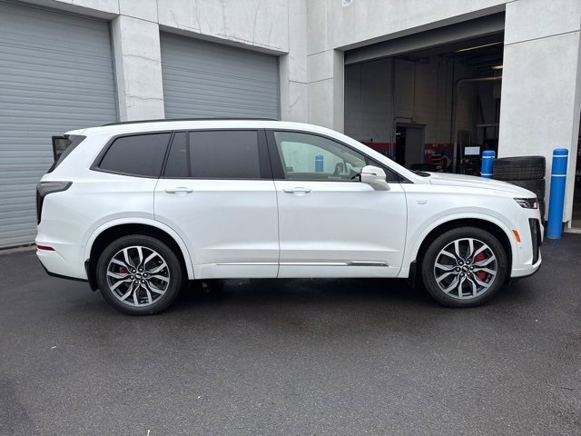 2023 Cadillac XT6 Sport photo 8