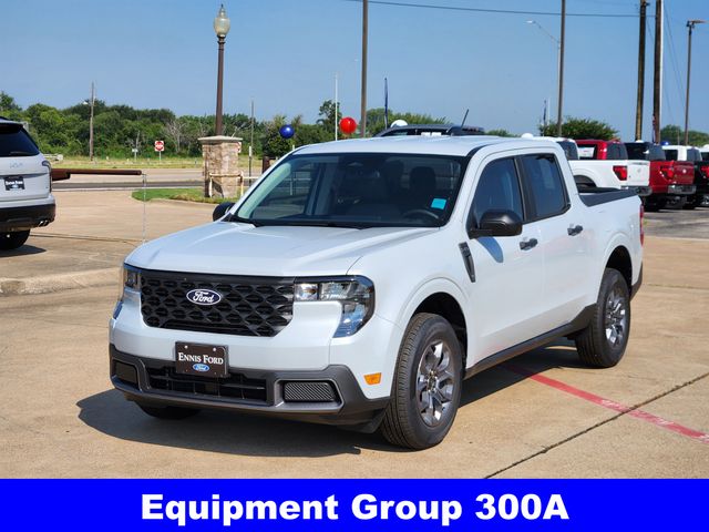 2025 Ford Maverick XLT photo 2