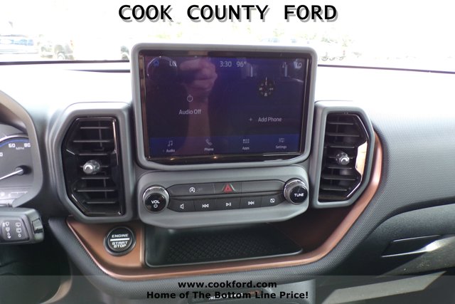 2022 Ford Bronco Sport Outer Banks photo 3