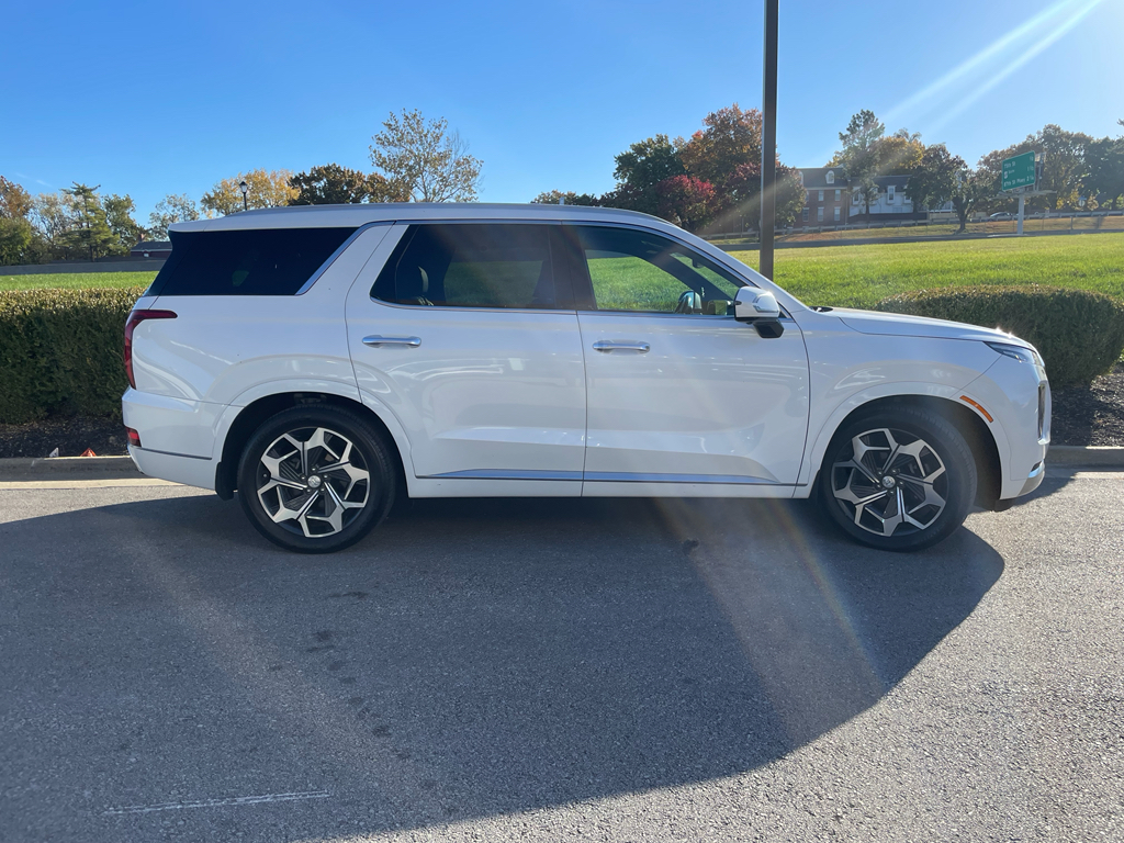 2020 Hyundai Palisade Limited photo 2