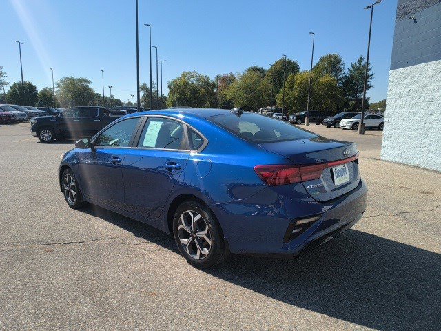 2020 Kia Forte FE LXS photo 3