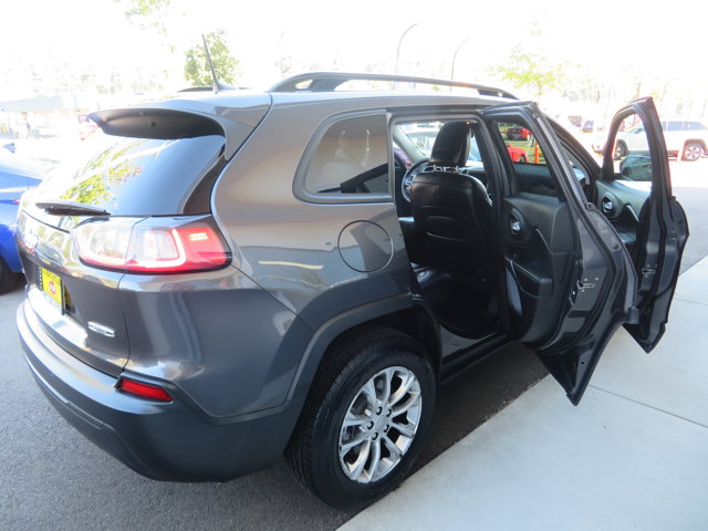 2022 Jeep Cherokee Latitude Lux photo 8