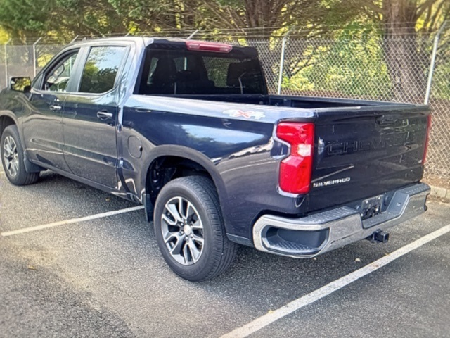 2022 Chevrolet Silverado 1500 LT photo 6