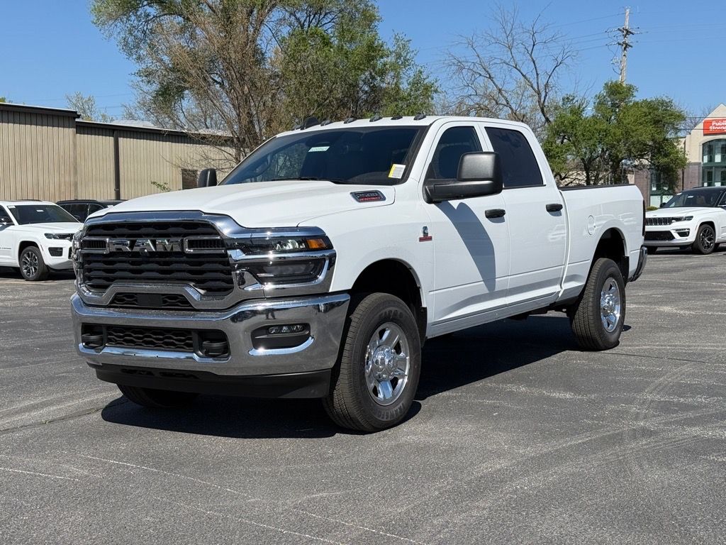 2025 Ram 2500 Tradesman photo 2