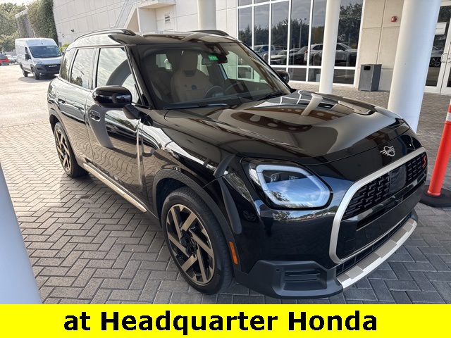 2025 MINI Countryman S's photo