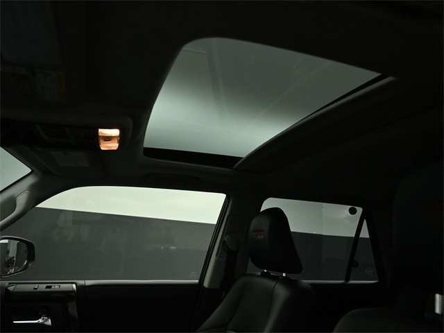 2023 TOYOTA 4RUNNER - Image 19