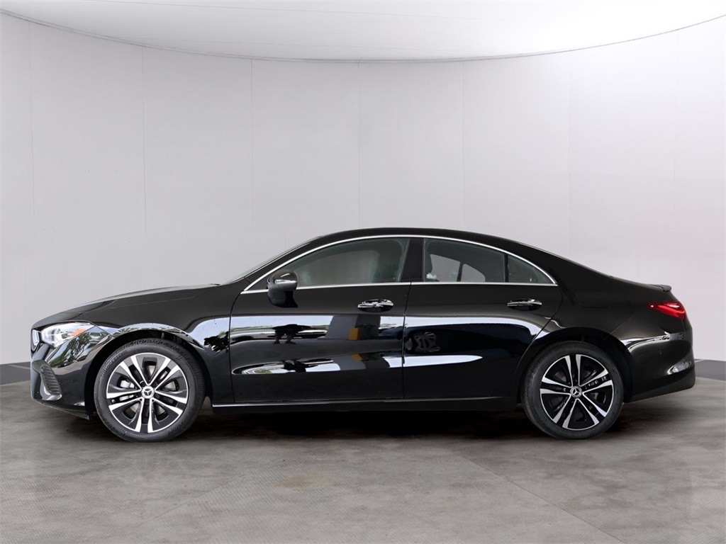 2025 Mercedes Benz CLA 250 4MATIC photo 4