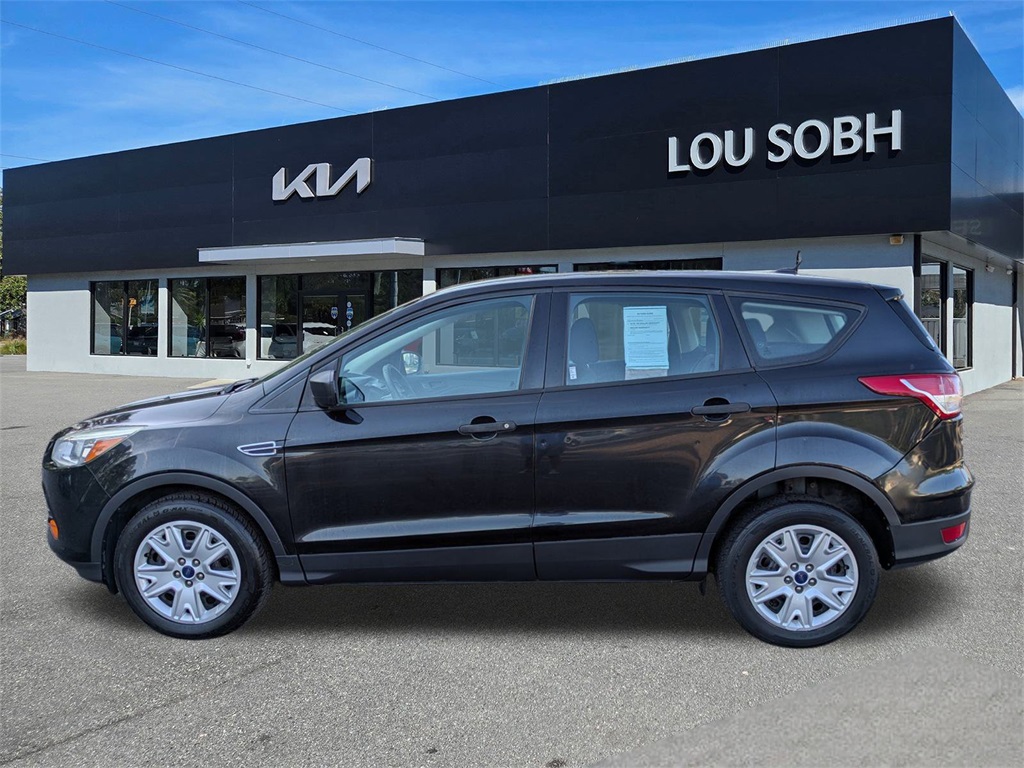 2013 Ford Escape S photo 3