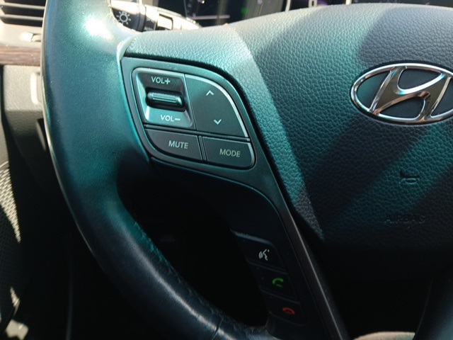 2017 Hyundai Santa Fe Sport 2.0T Ultimate photo 9