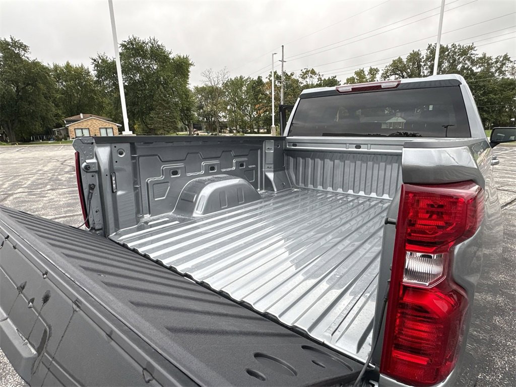 2026 Chevrolet Silverado 1500 LT photo 19