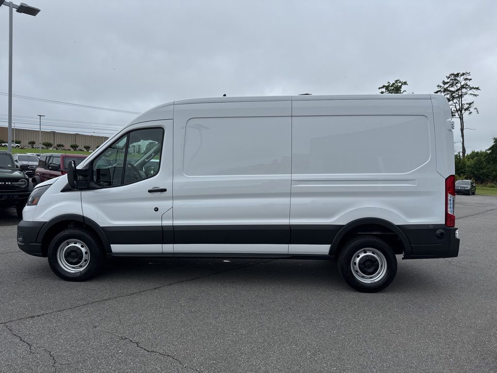 2025 Ford Transit Cargo Van photo 4