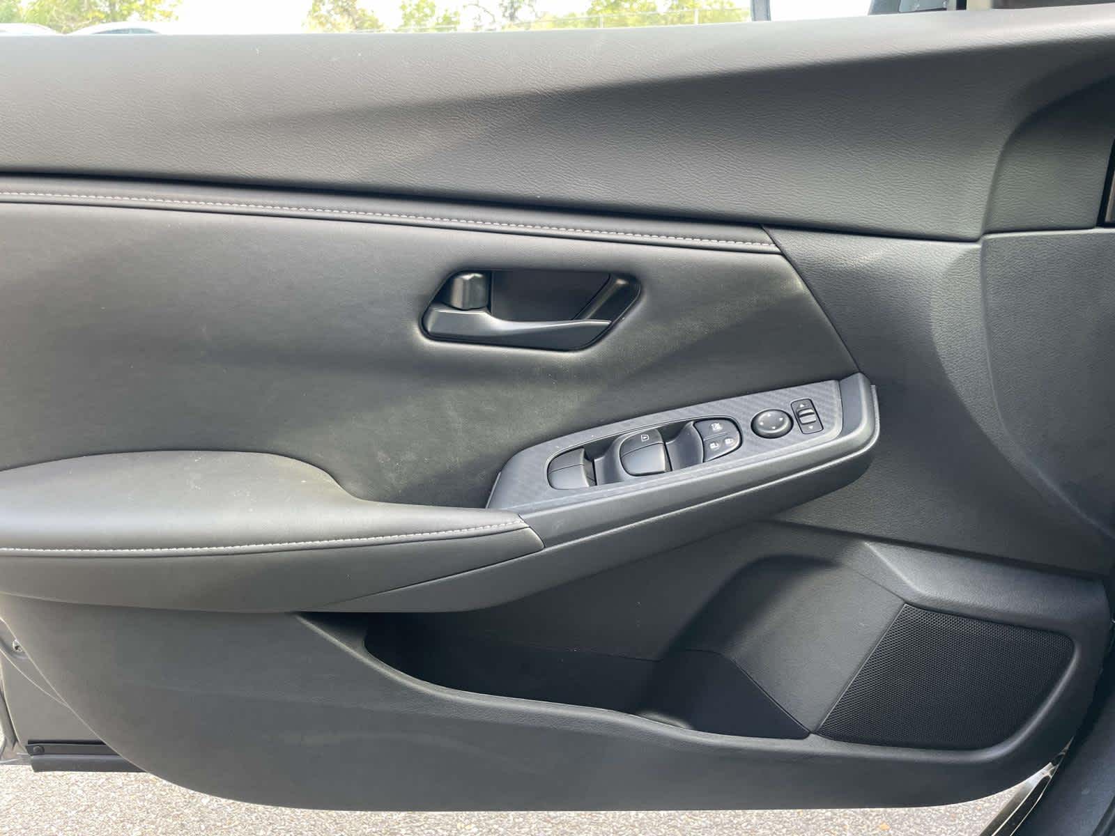 2025 Nissan Sentra S photo 18