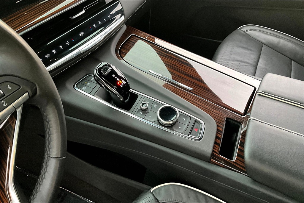 2023 Cadillac Escalade Premium Luxury photo 14