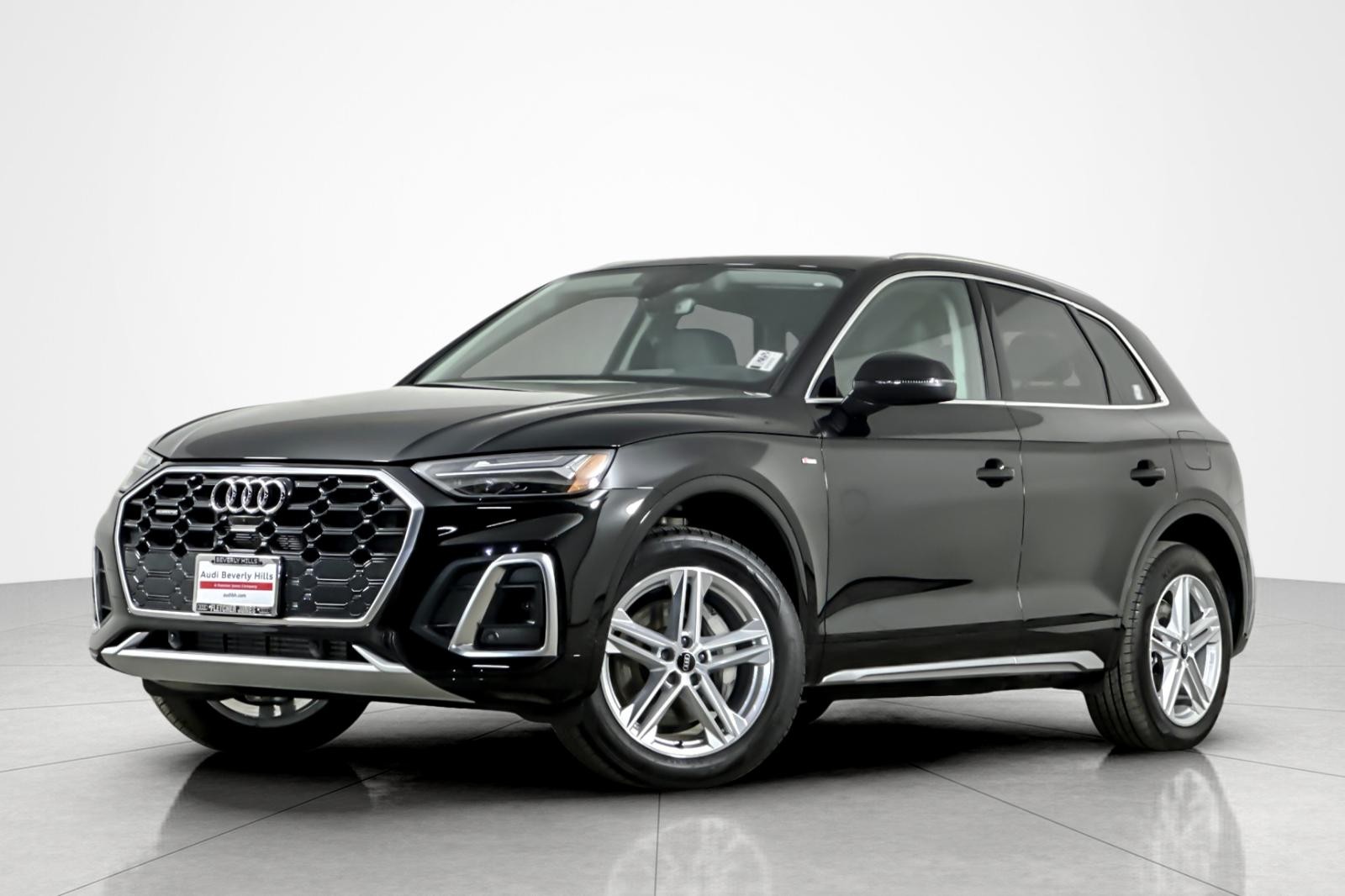 2024 Audi Q5 Premium Plus's photo