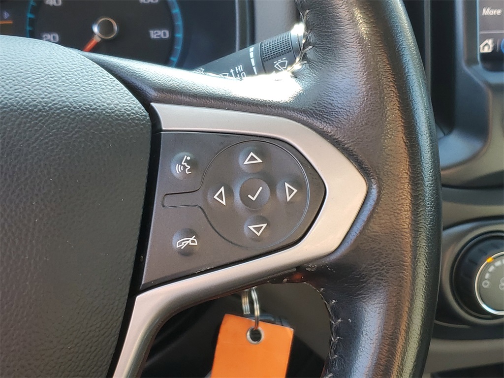 2019 Chevrolet Colorado LT photo 12