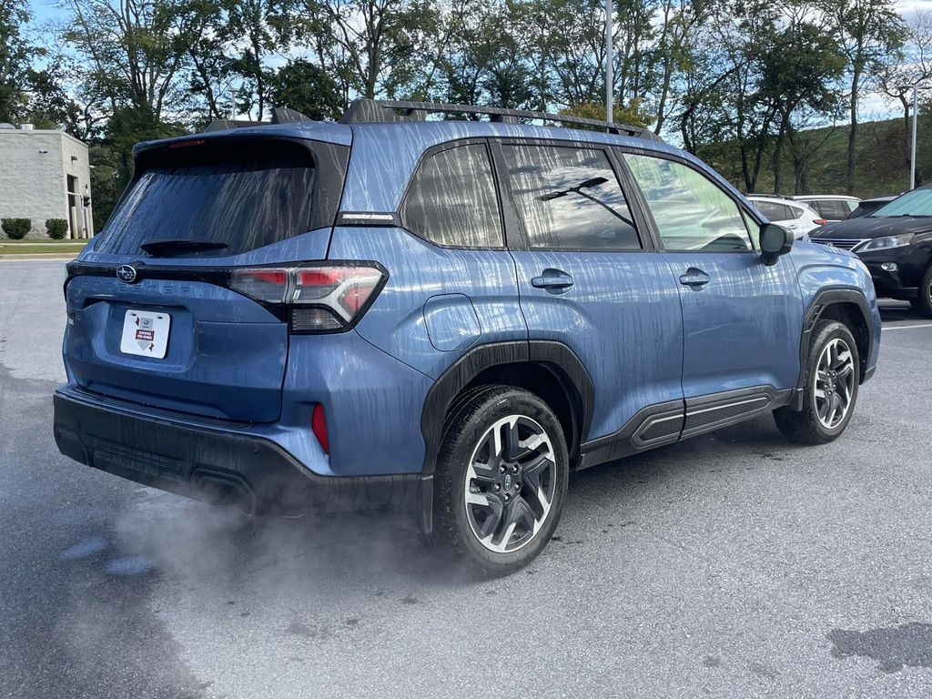 2025 Subaru Forester Limited photo 25