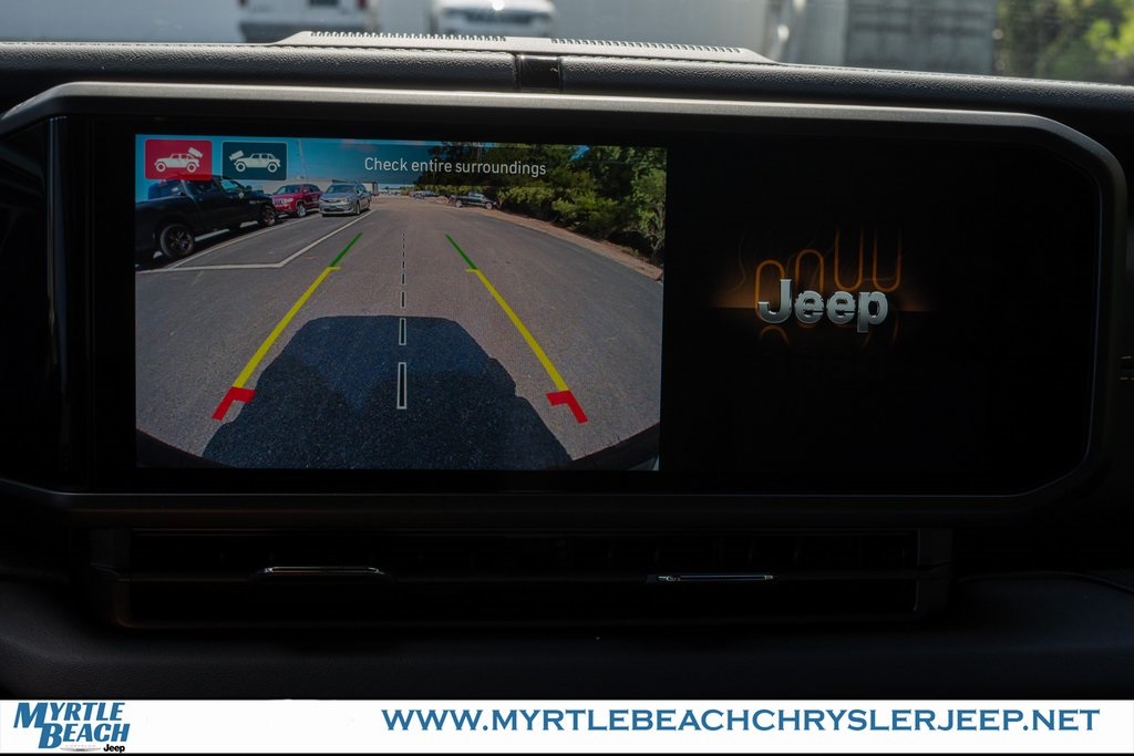 2025 Jeep Wrangler Sahara photo 21