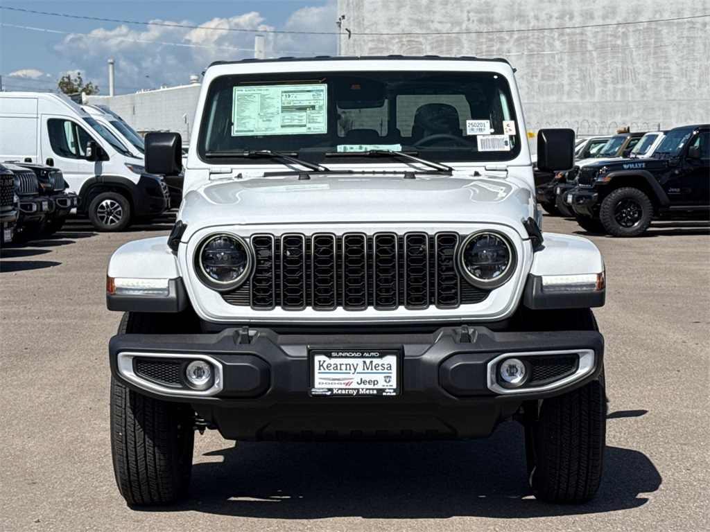 2025 Jeep Gladiator Sport photo 5