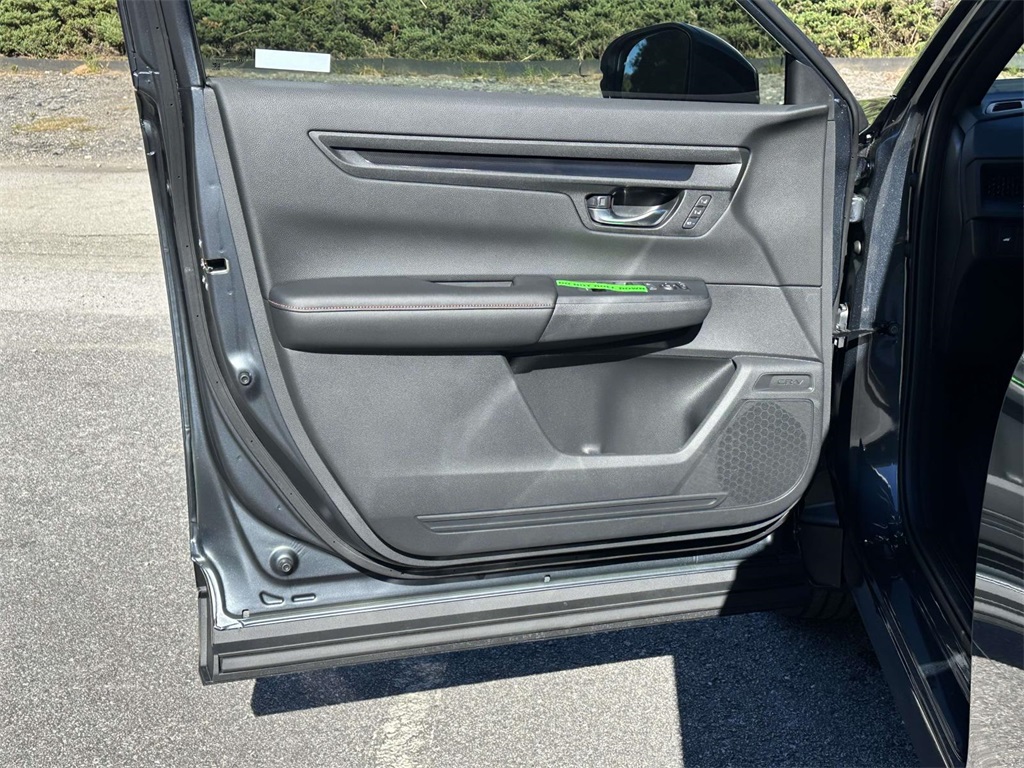 2026 Honda CR-V Hybrid Sport-L Sport photo 4