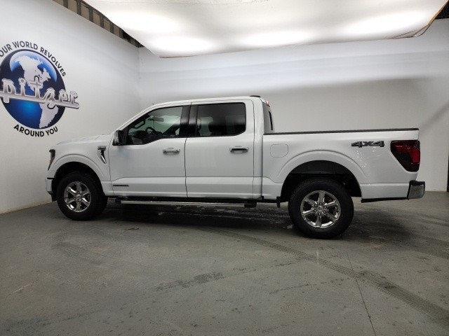 2025 Ford F-150 XLT photo 3