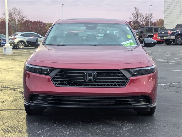 2025 Honda Accord SE photo 2