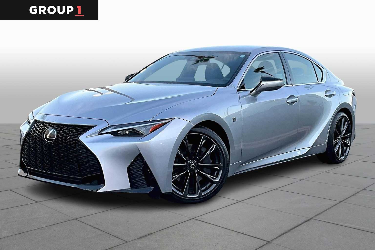 2024 Lexus IS 300