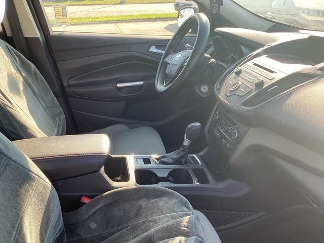 2017 Ford Escape SE photo 18