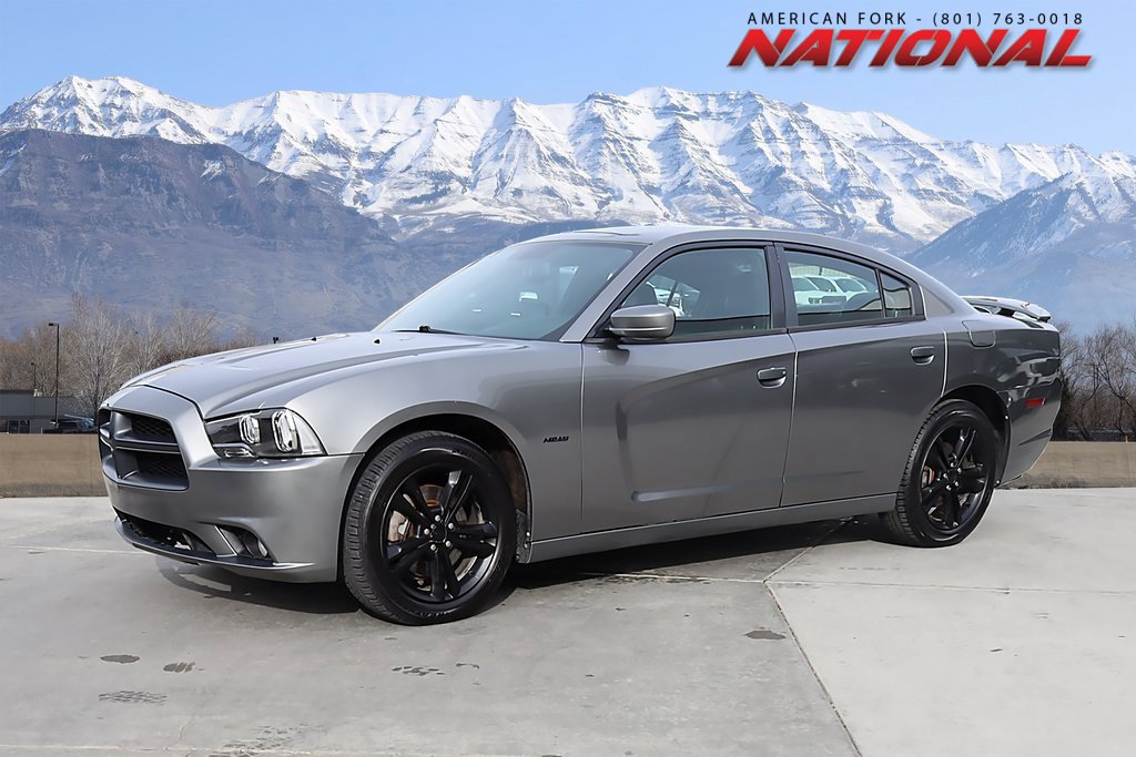 2011 Dodge Charger R/T's photo