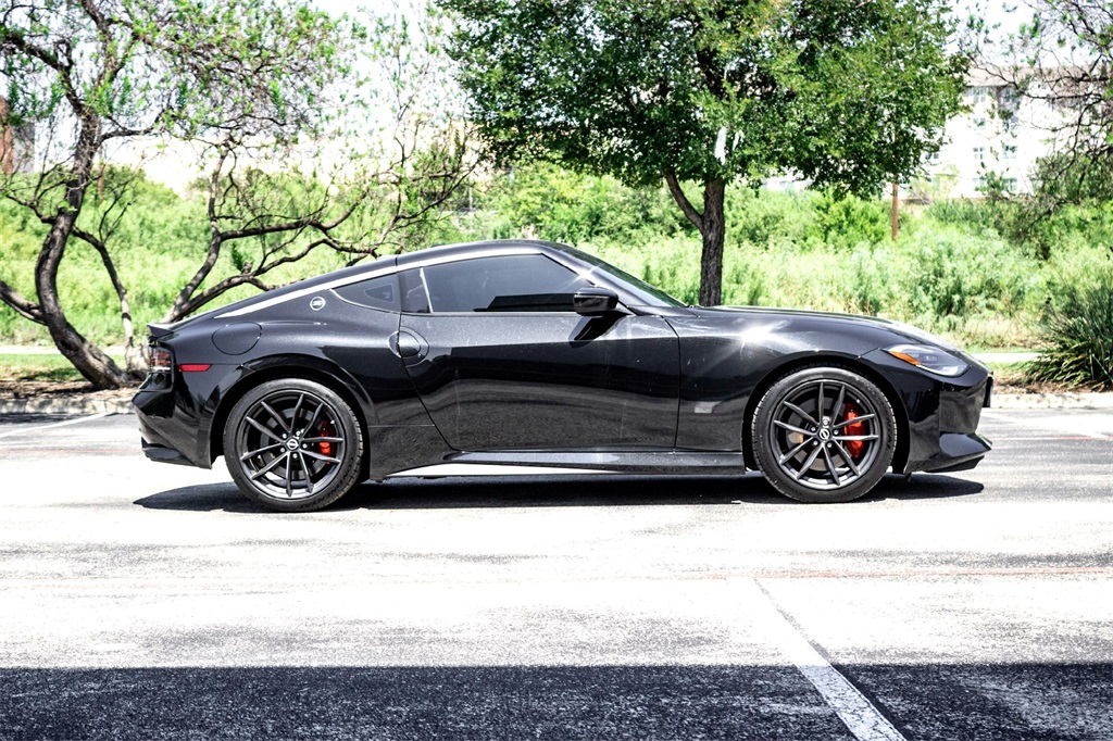 2023 Nissan Z Performance photo 4