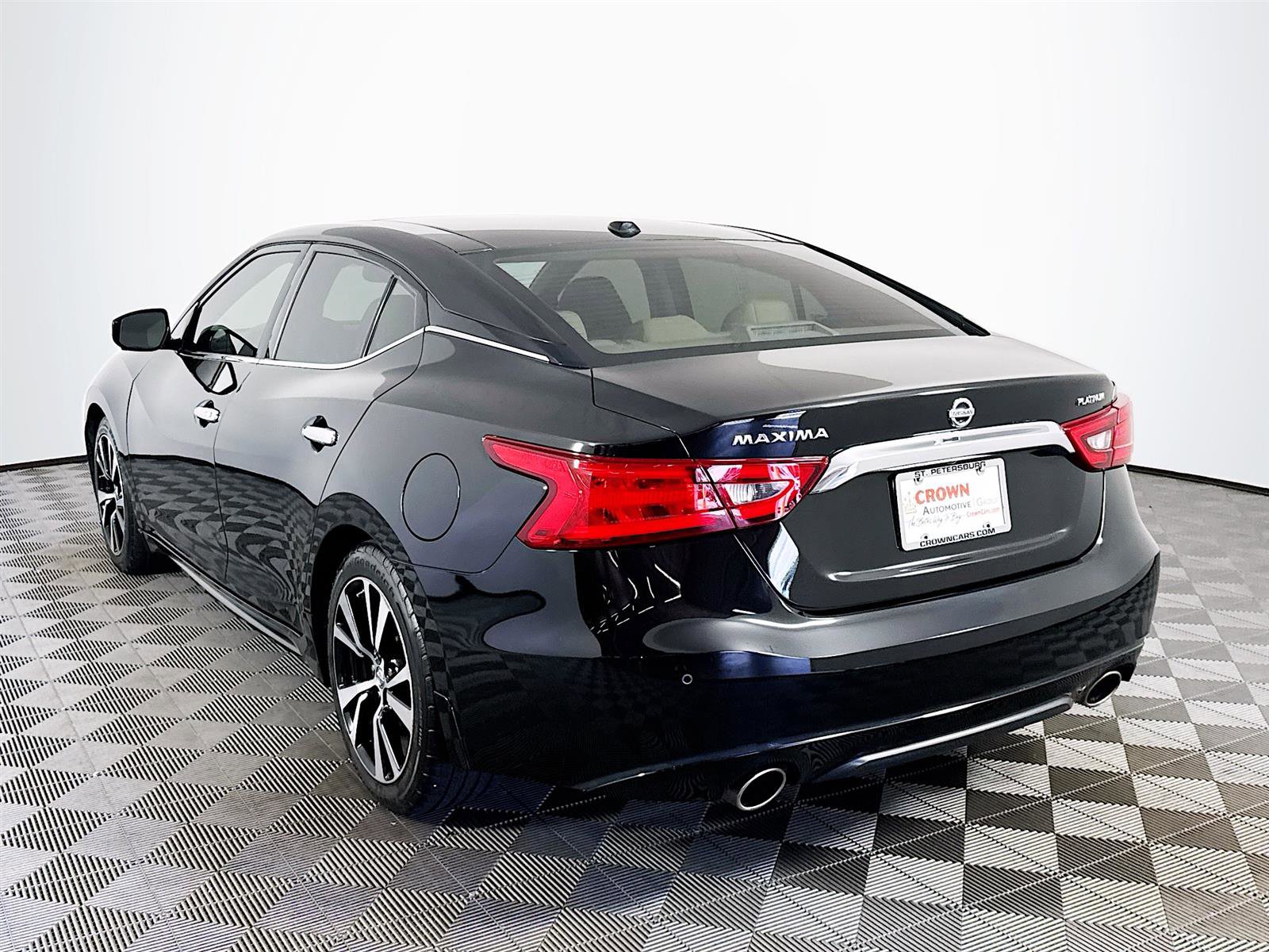 2018 Nissan Maxima Platinum photo 5