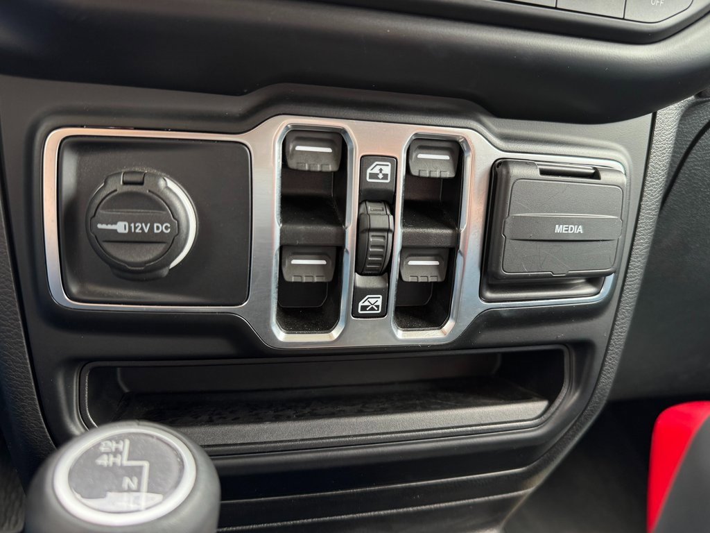 2021 Jeep Wrangler Unlimited Sahara High Altitude photo 25