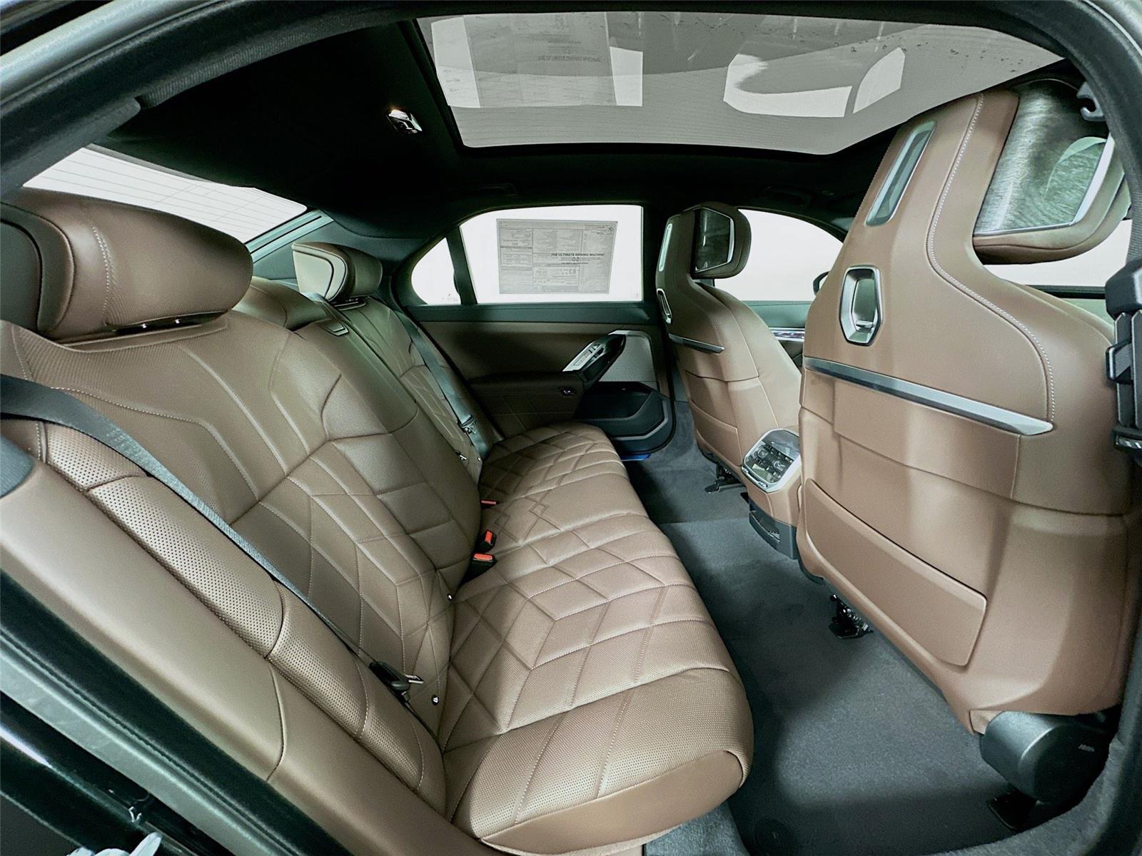 2025 Bmw i7 xDrive60 photo 28