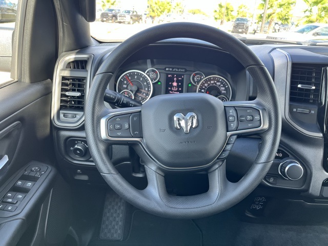 2025 Ram 1500 Tradesman photo 7