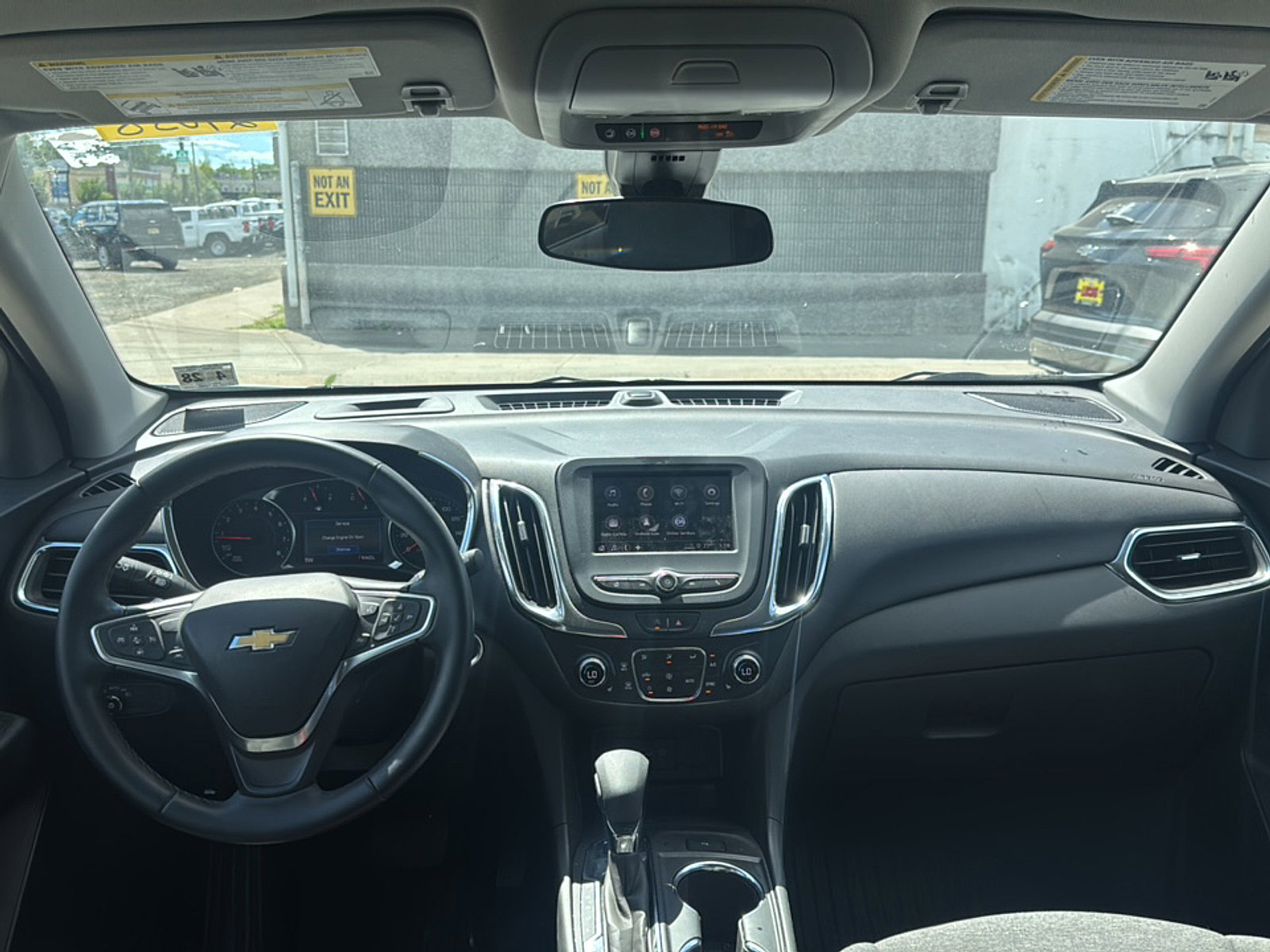2023 Chevrolet Equinox LT photo 5