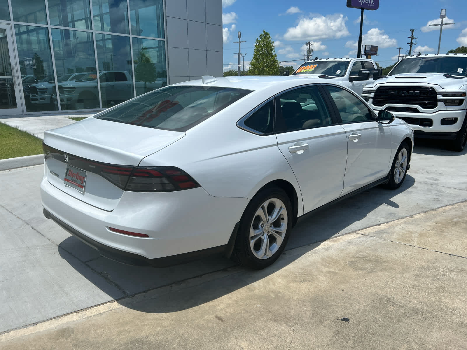 2023 Honda Accord LX photo 8