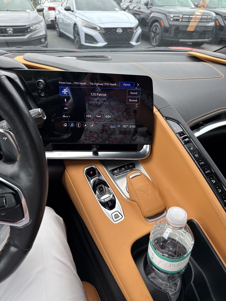 2020 Chevrolet Corvette Stingray photo 7