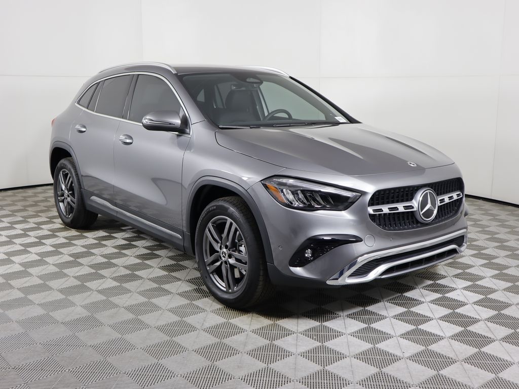 2025 Mercedes Benz GLA 250 photo 3