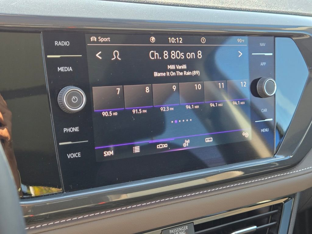 2022 Volkswagen Taos SEL photo 21