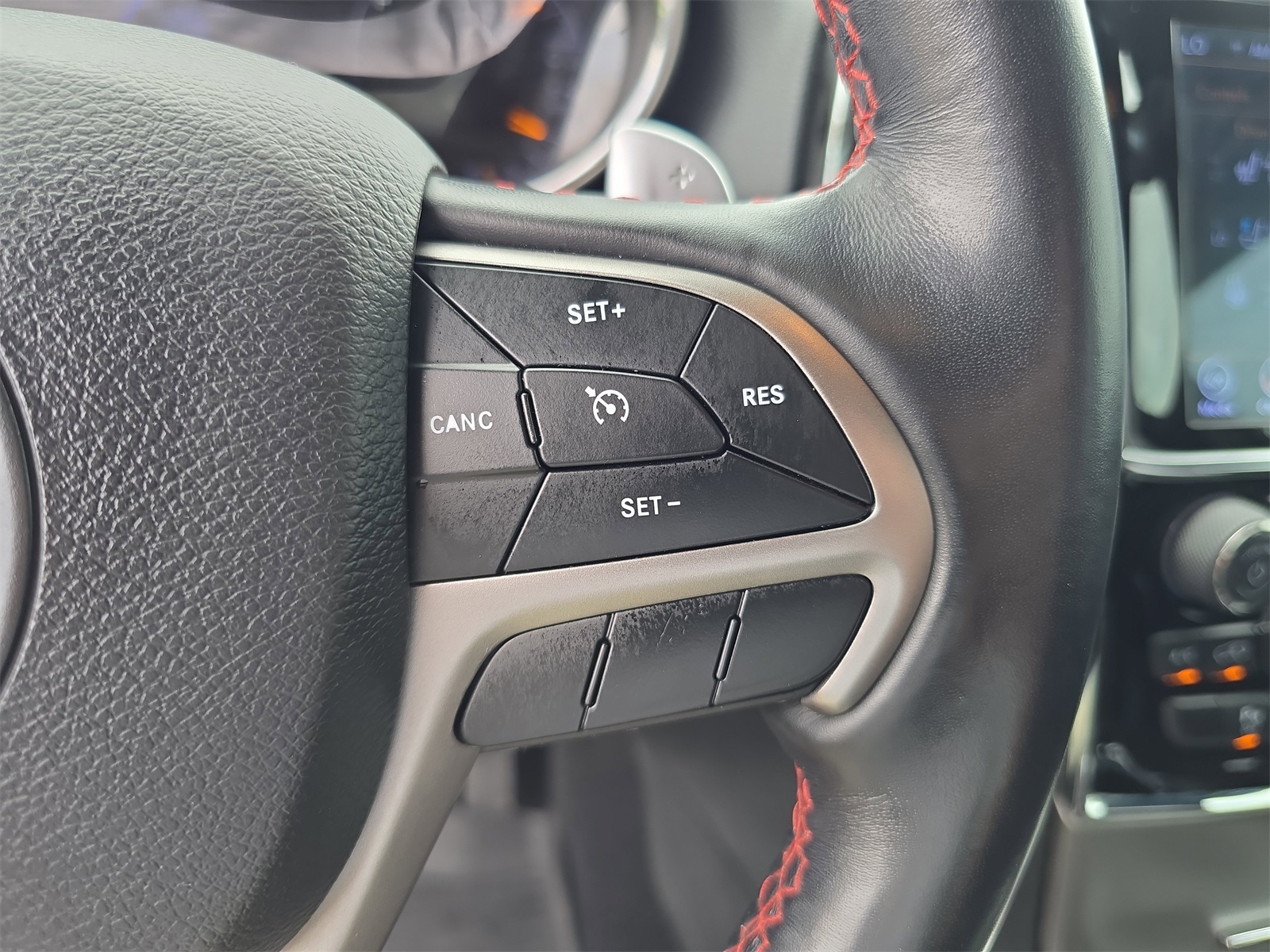 2021 Jeep Grand Cherokee Trailhawk photo 25