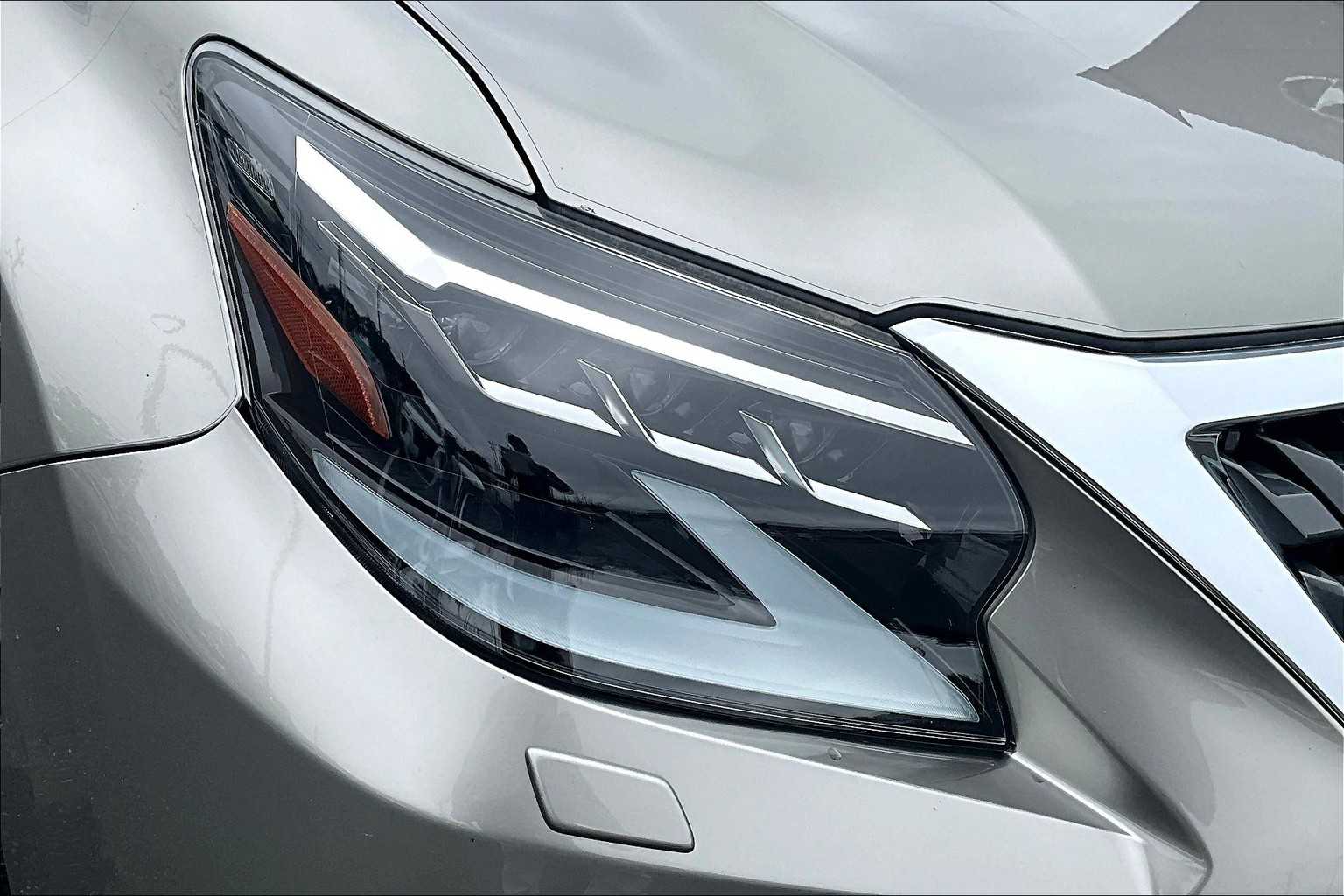 2022 Lexus GX 460 Premium photo 25