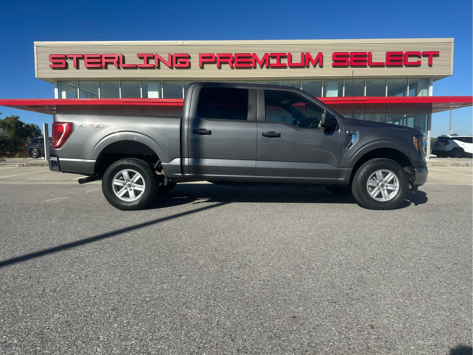 2023 Ford F-150 XLT's photo